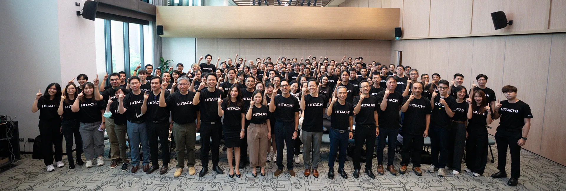 HITACHI ELEVATOR ASSEMBLY! รวมพลังสู่เป้าหมายเดียวกัน!